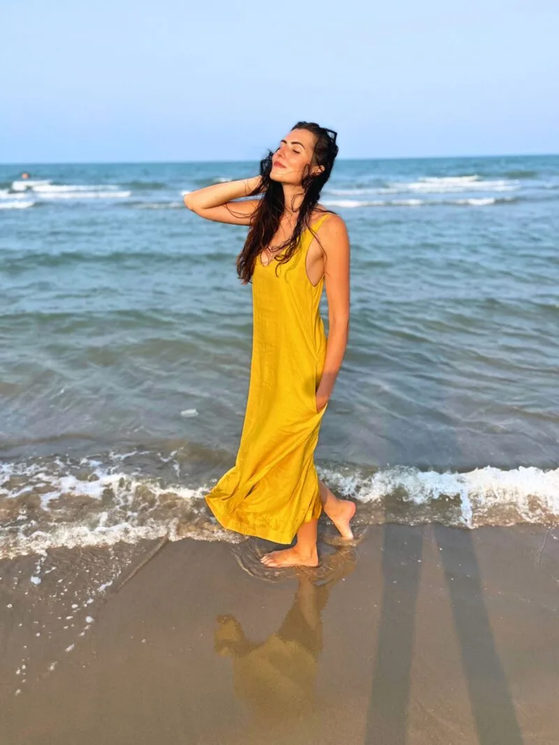 Linen Maxi Dress with Pockets - Image 2