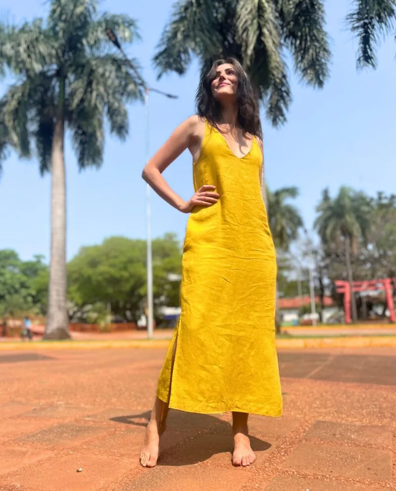 Linen Maxi Dress with Pockets - Image 3